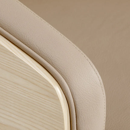 Парикмахерское кресло GABBIANO MALAGA, черно-золотое.