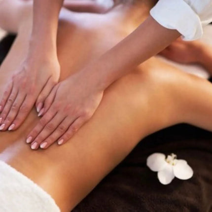 Baltic Spa šokolado ir migdolų kūno masažo aliejus su B grupės bei A, D ir E vitaminais – 500 ml - Beauty Kit