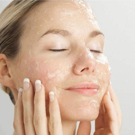 Drėkinanti gelinė veido kaukė su jūriniu kolagenu ir raudonaisiais dumbliais DR KRAUT ITALY, 500 ml