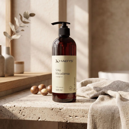HABYS Nature Silky Macadamia Massage Oil, 500 ml with Pump - close-up