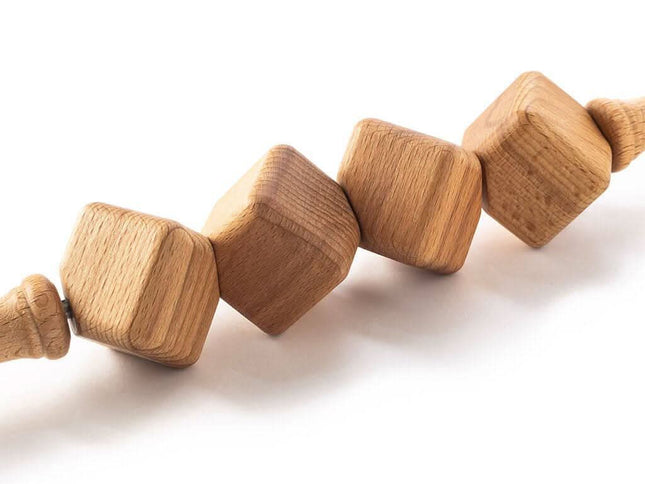 Medinis masažinis volelis - kubo formos - Beauty Kit