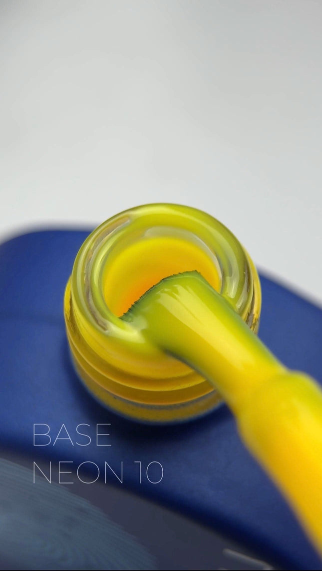 TOUCH Neon Base elastinga kamufliažinė bazė 10, 13ml - Beauty Kit